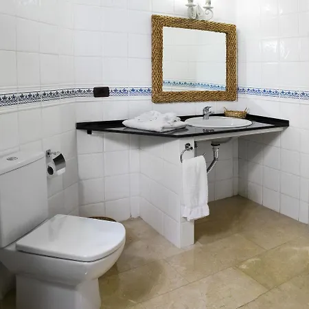 Hotel Piramides 3*