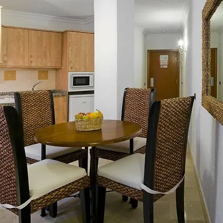 Piramides Hotel